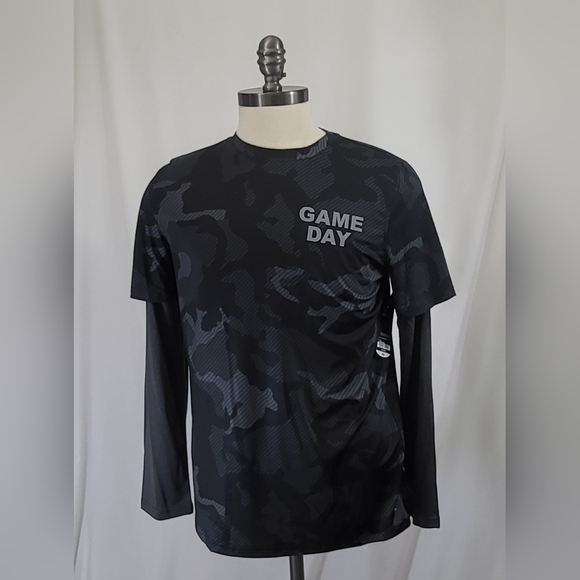 Xersion Long Sleeve, Extreme T-shirt, NWT, Men’s Size XL, Quick Dri - Picture 1 of 6
